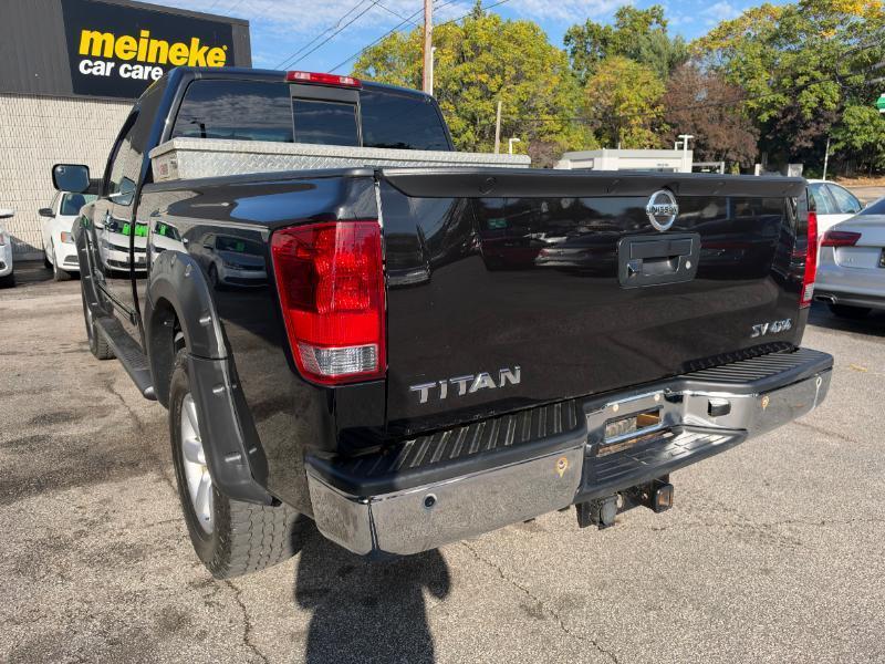 Nissan Titan PRO-4X King Cab 4WD SWB 2013