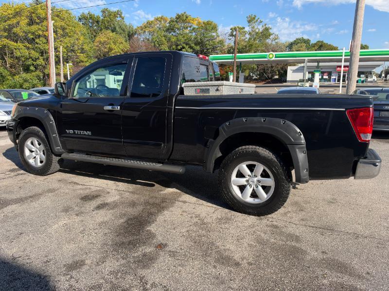 Nissan Titan PRO-4X King Cab 4WD SWB 2013