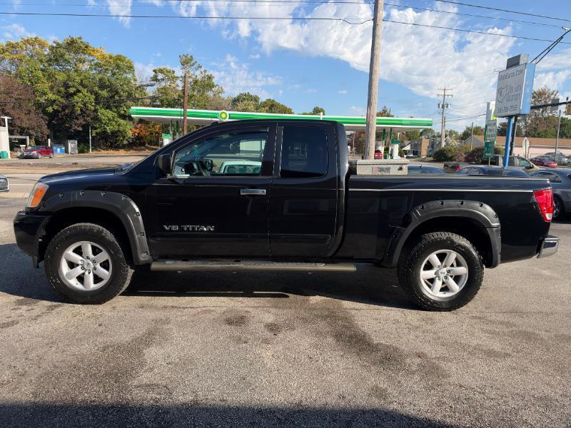 Nissan Titan PRO-4X King Cab 4WD SWB 2013
