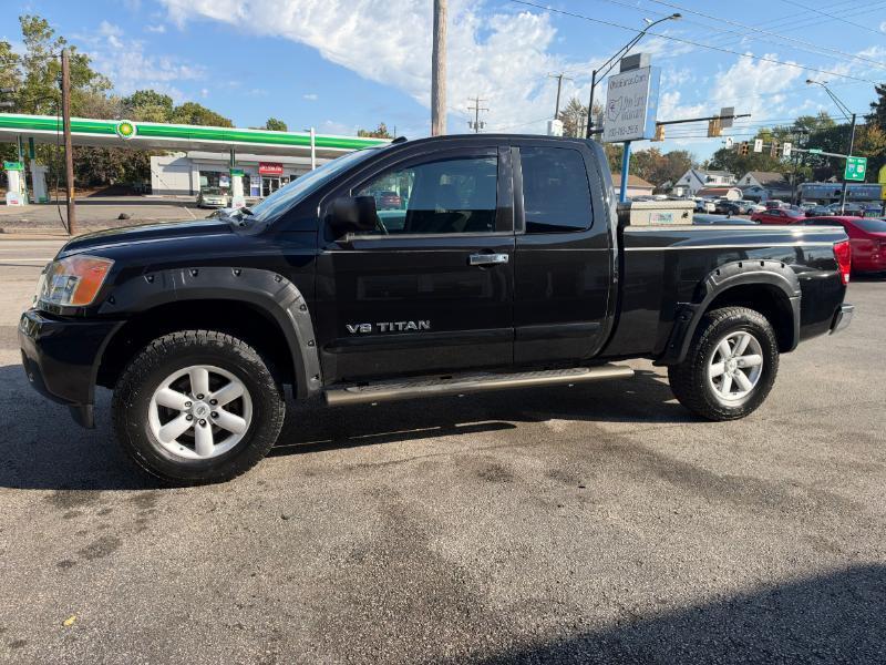 Nissan Titan PRO-4X King Cab 4WD SWB 2013