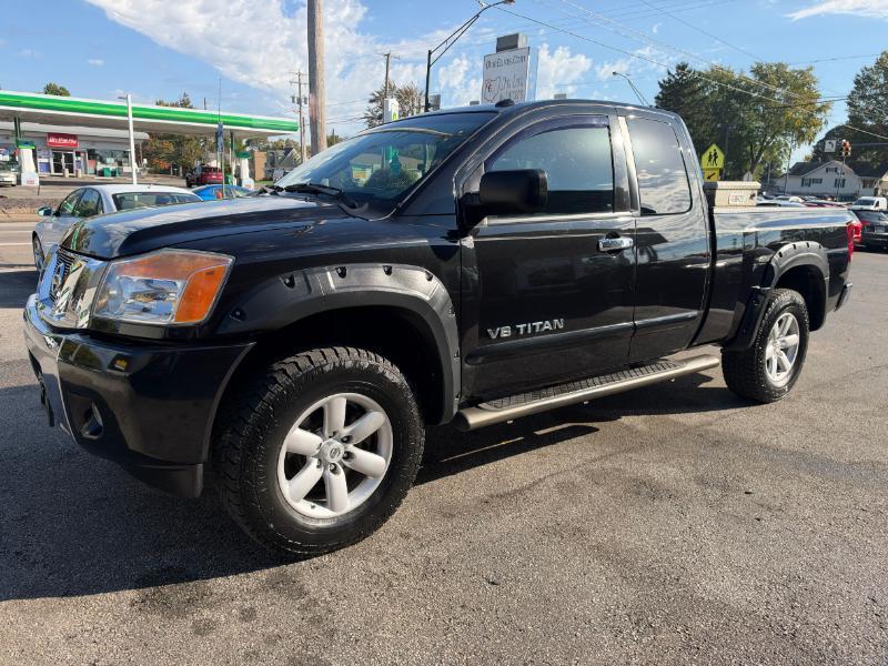 Nissan Titan PRO-4X King Cab 4WD SWB 2013