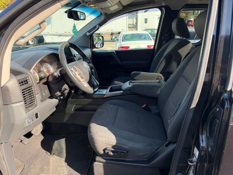 Nissan Titan PRO-4X King Cab 4WD SWB 2013