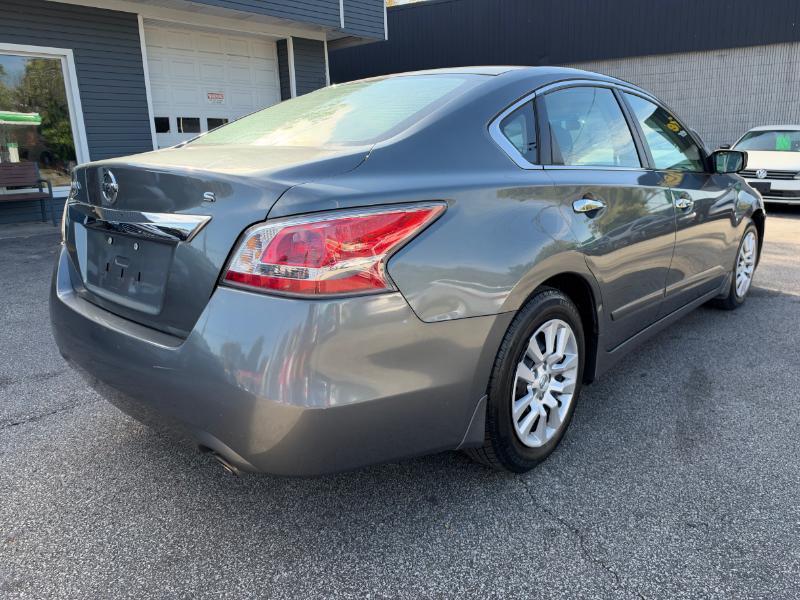 Nissan Altima 2.5 SV 2015