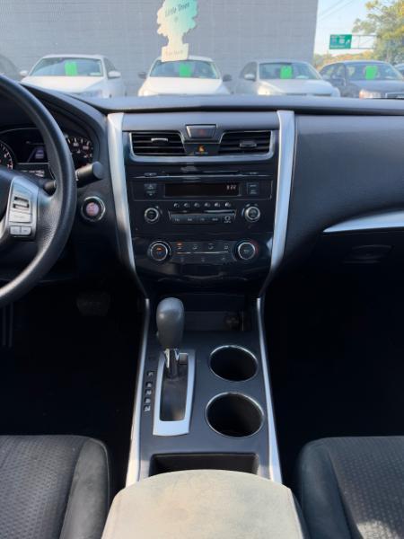 Nissan Altima 2.5 SV 2015