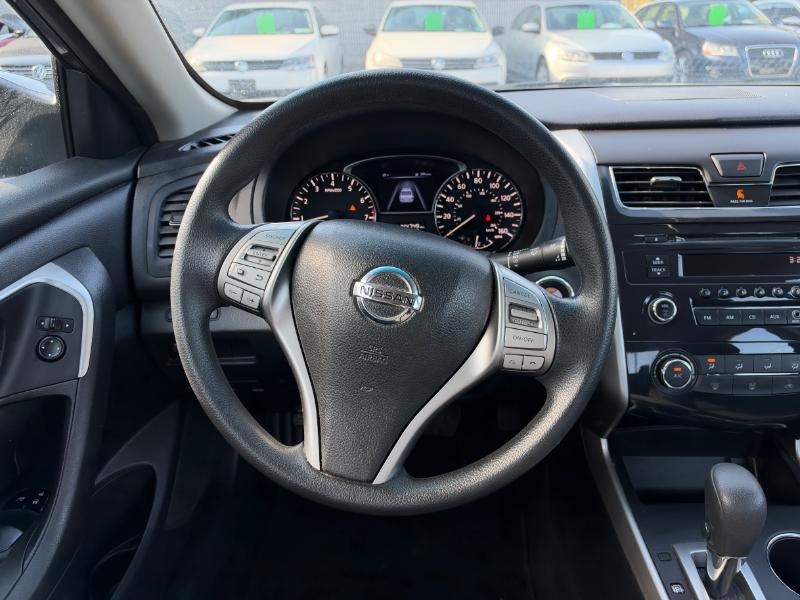 Nissan Altima 2.5 SV 2015