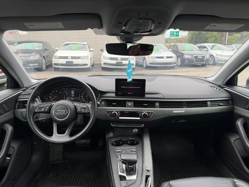 Audi A4 2.0 TFSI Premium quattro 7A 2019