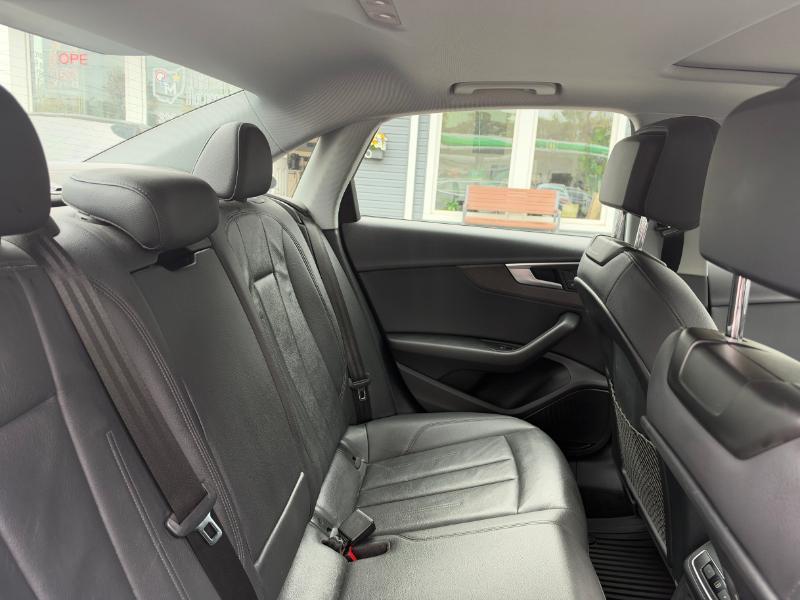 Audi A4 2.0 TFSI Premium quattro 7A 2019