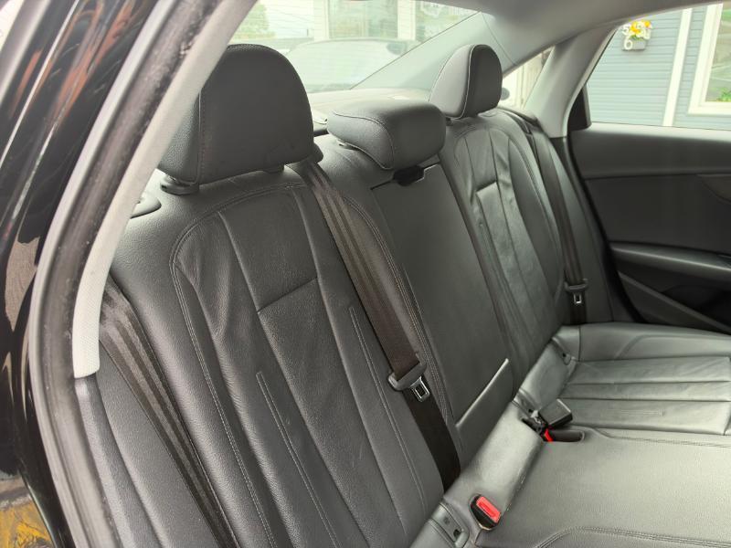 Audi A4 2.0 TFSI Premium quattro 7A 2019