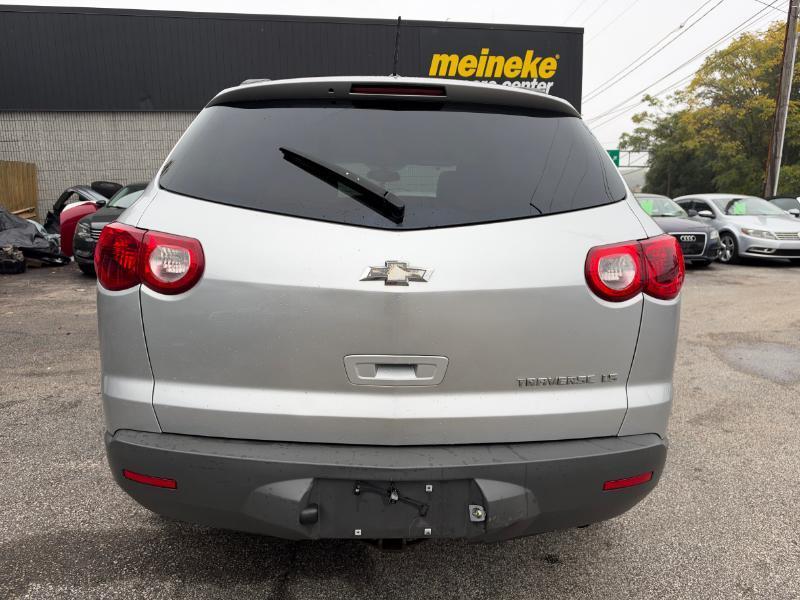 Chevrolet Traverse LS FWD w/PDC 2012