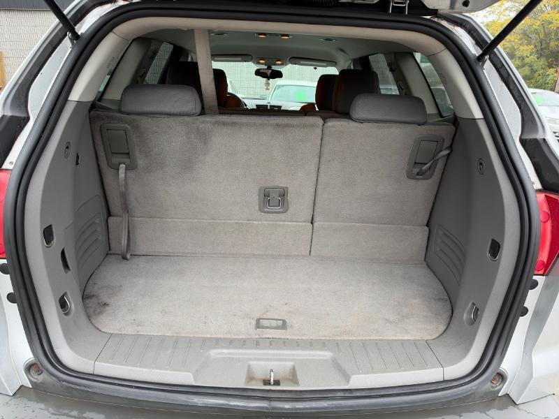 Chevrolet Traverse LS FWD w/PDC 2012