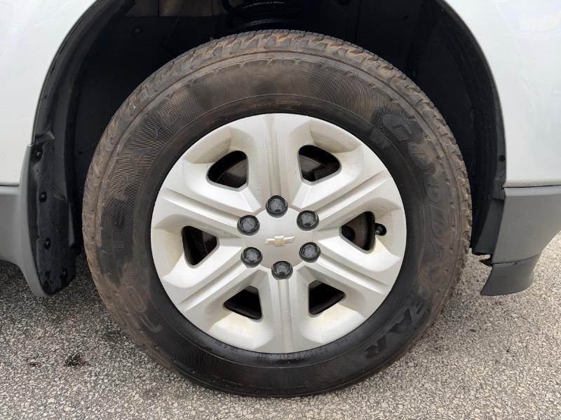 Chevrolet Traverse LS FWD w/PDC 2012