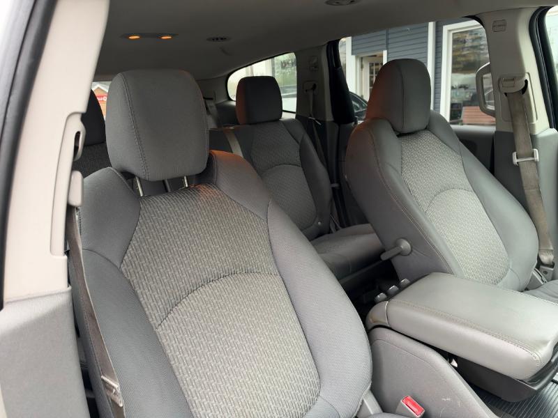 Chevrolet Traverse LS FWD w/PDC 2012