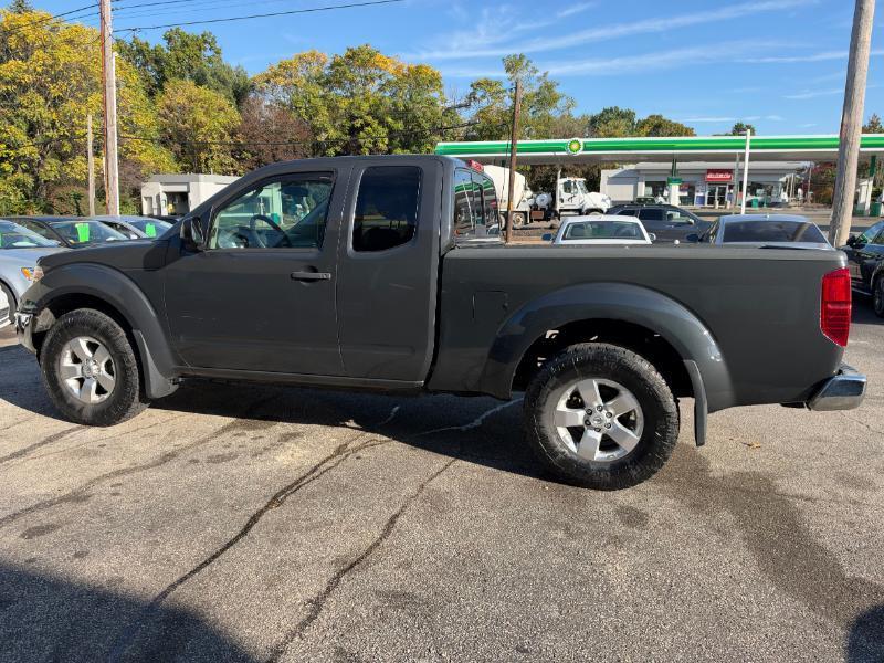 Nissan Frontier LE King Cab 4WD 2010
