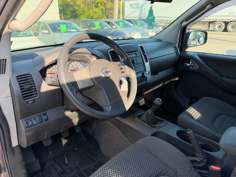 Nissan Frontier LE King Cab 4WD 2010