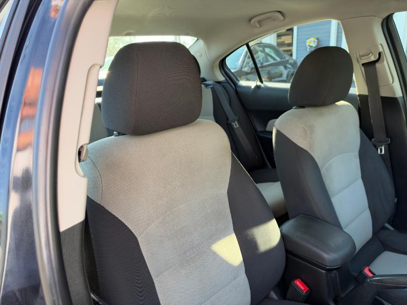 Chevrolet Cruze Limited LS Manual 2016