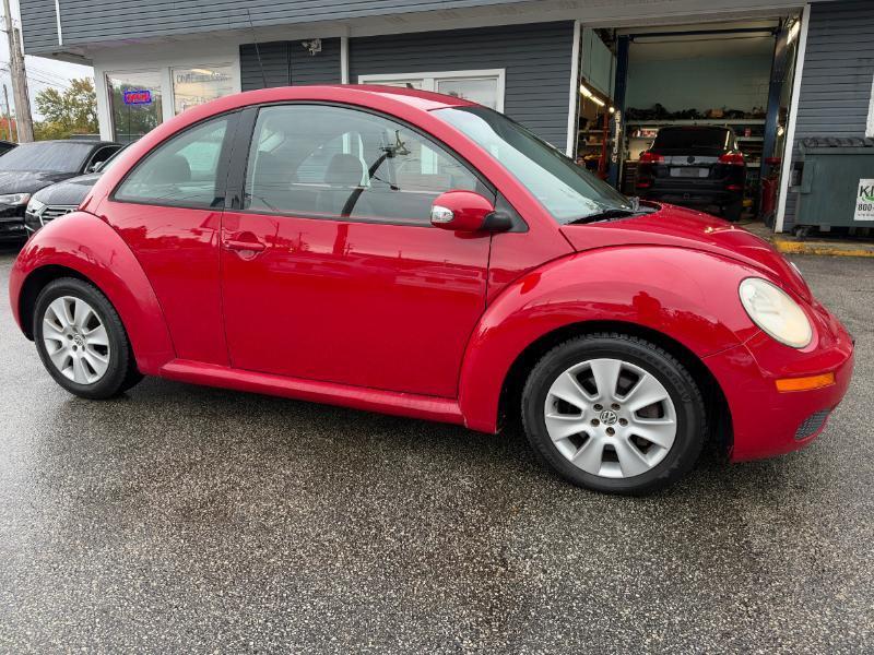 Volkswagen New Beetle S PZEV 2008