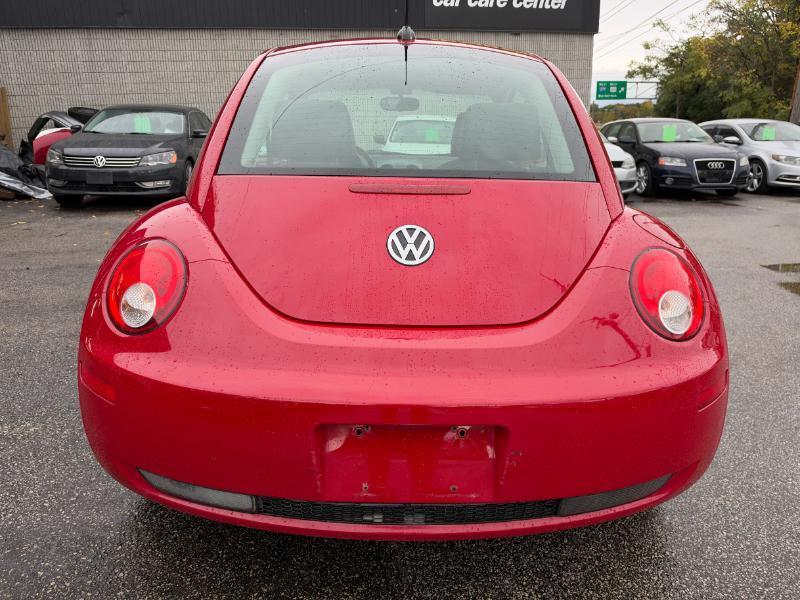 Volkswagen New Beetle S PZEV 2008