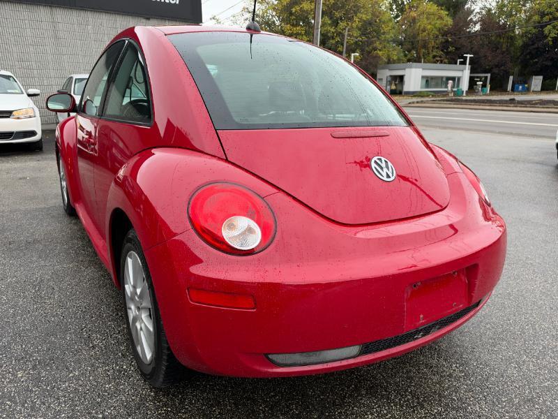 Volkswagen New Beetle S PZEV 2008