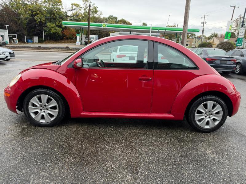 Volkswagen New Beetle S PZEV 2008
