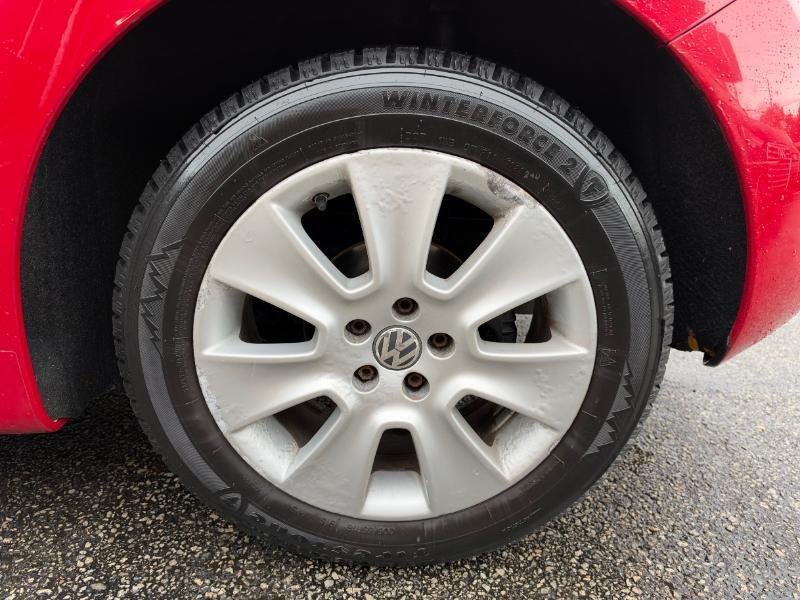 Volkswagen New Beetle S PZEV 2008
