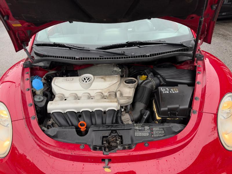 Volkswagen New Beetle S PZEV 2008