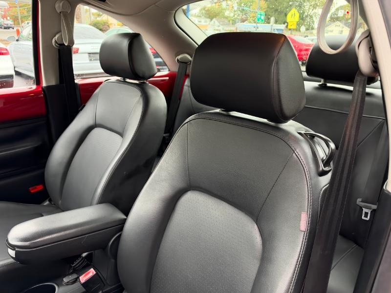 Volkswagen New Beetle S PZEV 2008