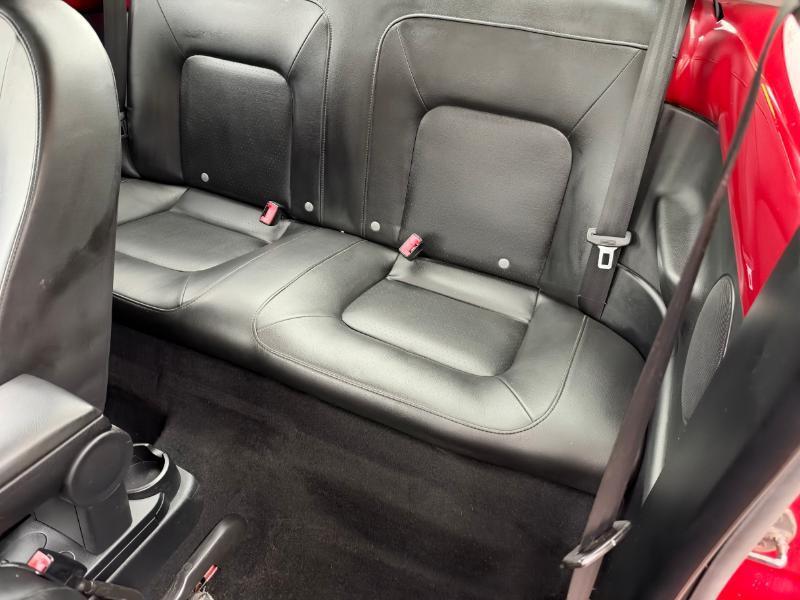 Volkswagen New Beetle S PZEV 2008
