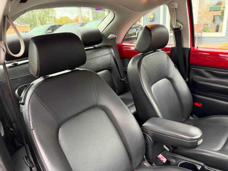 Volkswagen New Beetle S PZEV 2008