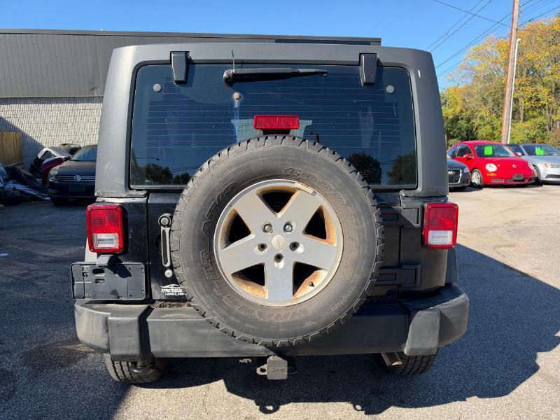 Jeep Wrangler Unlimited Sport 4WD 2011