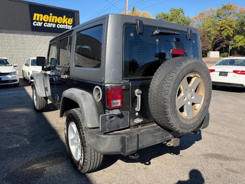 Jeep Wrangler Unlimited Sport 4WD 2011