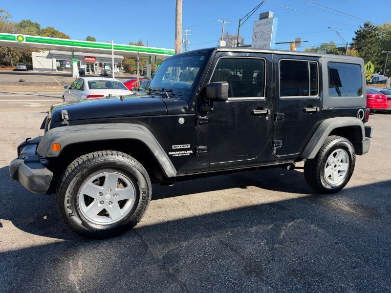 Jeep Wrangler Unlimited Sport 4WD 2011
