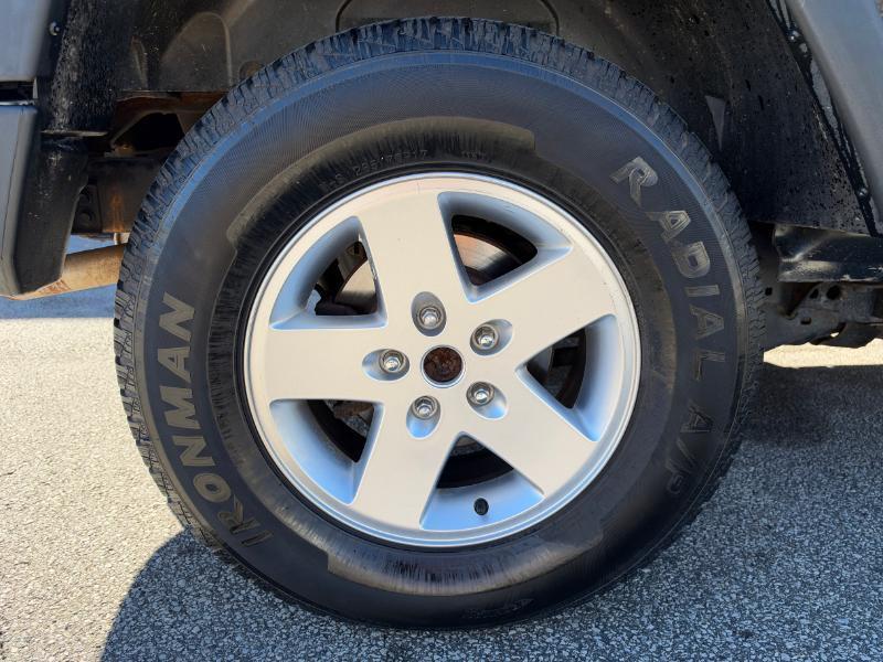 Jeep Wrangler Unlimited Sport 4WD 2011