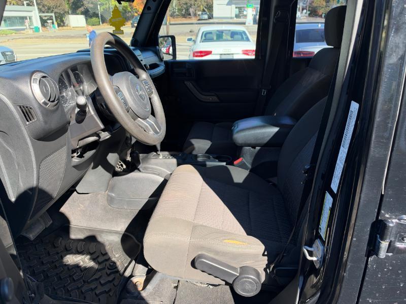 Jeep Wrangler Unlimited Sport 4WD 2011