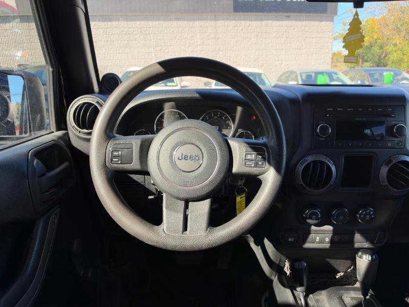 Jeep Wrangler Unlimited Sport 4WD 2011