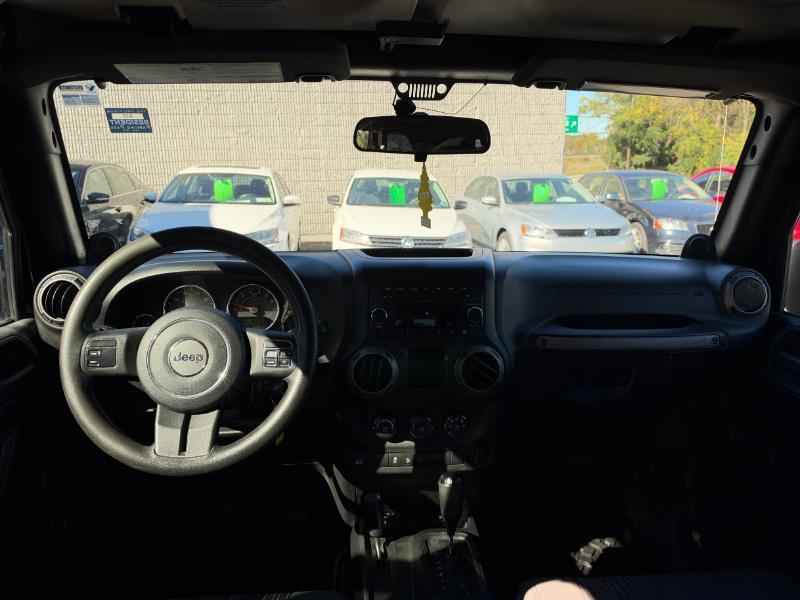 Jeep Wrangler Unlimited Sport 4WD 2011