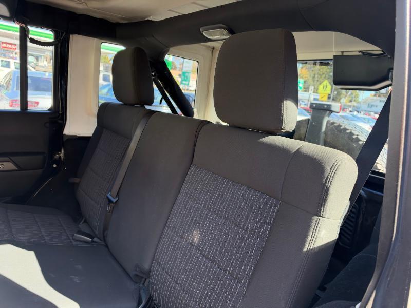 Jeep Wrangler Unlimited Sport 4WD 2011
