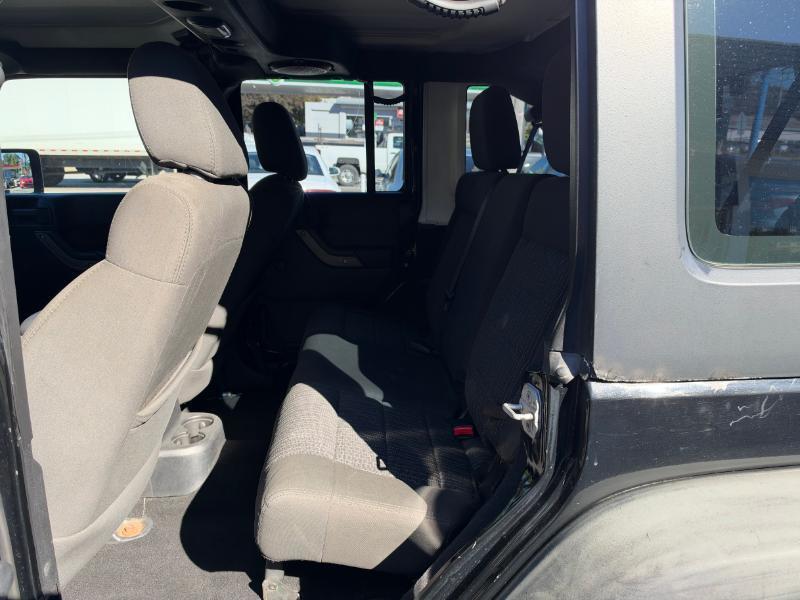 Jeep Wrangler Unlimited Sport 4WD 2011