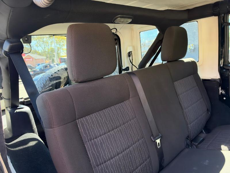 Jeep Wrangler Unlimited Sport 4WD 2011