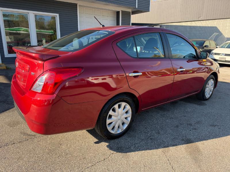Nissan Versa 1.6 S 5M 2019