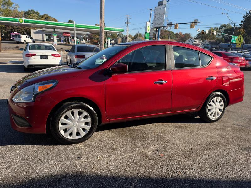 Nissan Versa 1.6 S 5M 2019