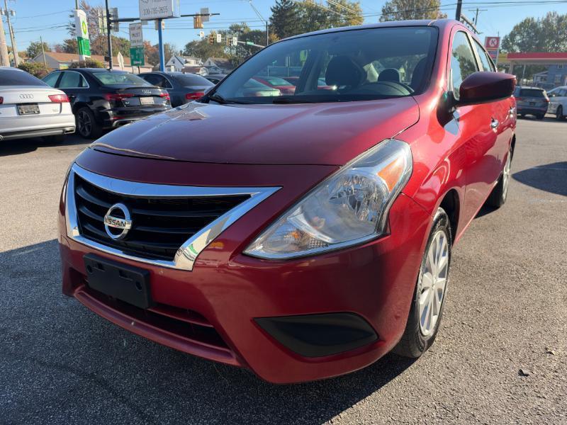 Nissan Versa 1.6 S 5M 2019