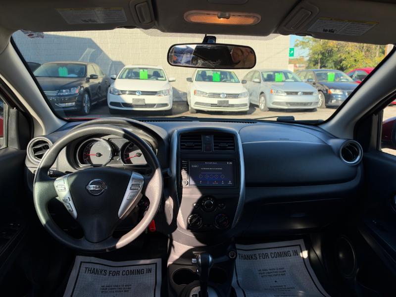 Nissan Versa 1.6 S 5M 2019