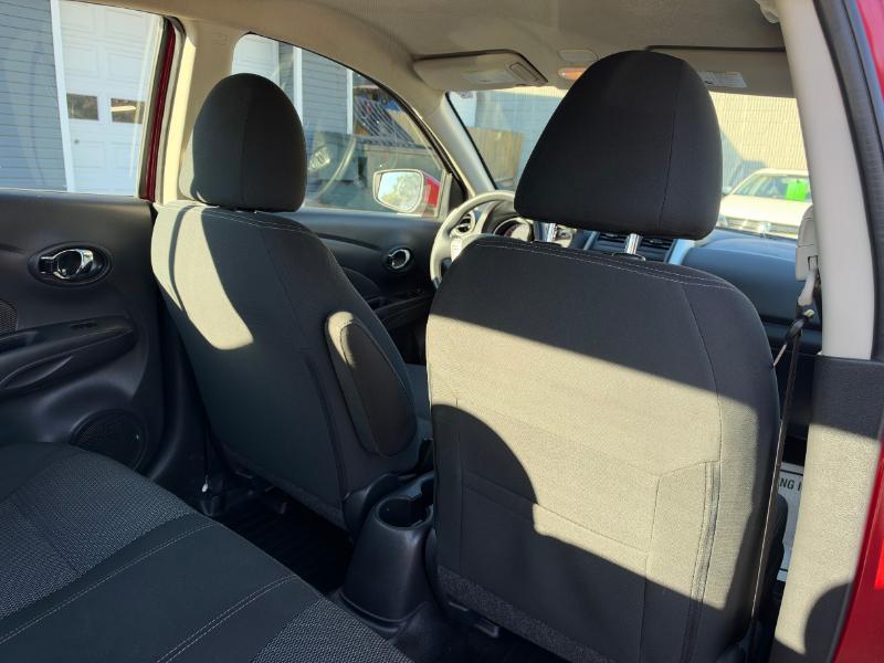 Nissan Versa 1.6 S 5M 2019