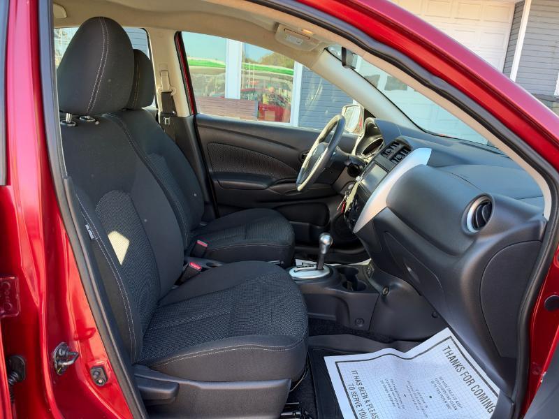 Nissan Versa 1.6 S 5M 2019