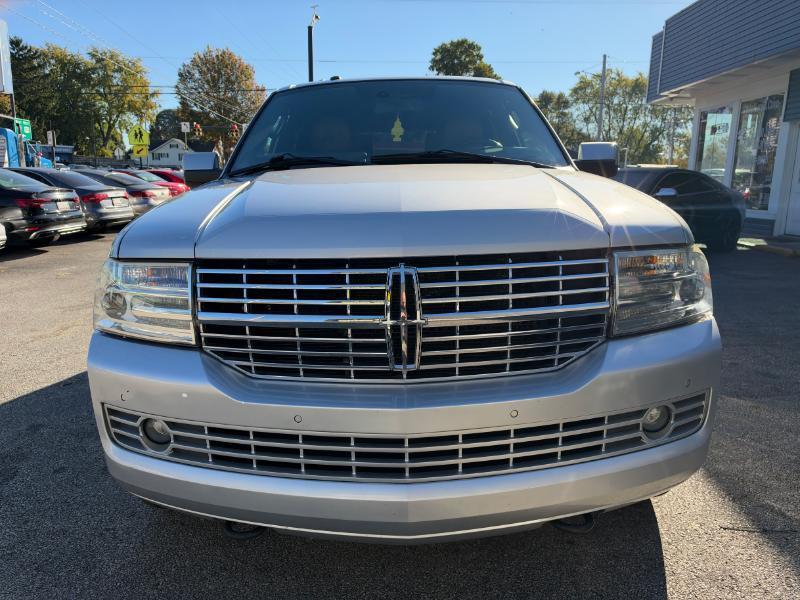 Lincoln Navigator 4WD 2013
