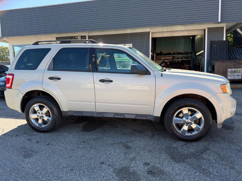 Ford Escape XLT 4WD V6 2009