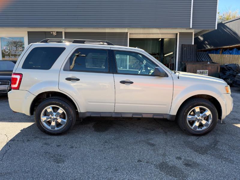 Ford Escape XLT 4WD V6 2009