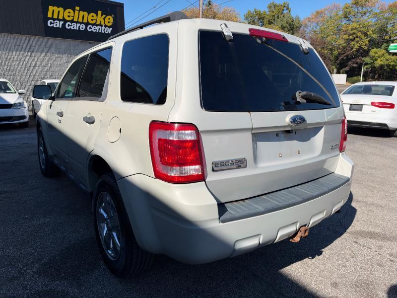 Ford Escape XLT 4WD V6 2009
