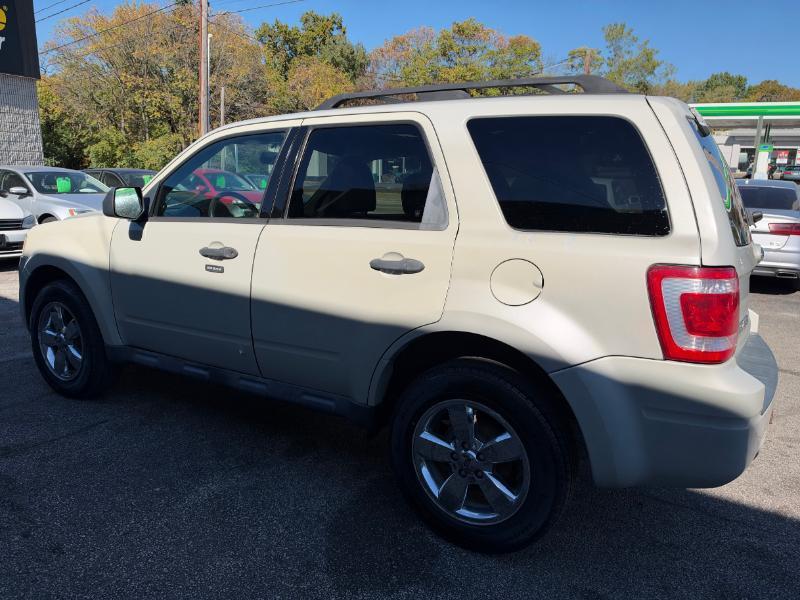 Ford Escape XLT 4WD V6 2009