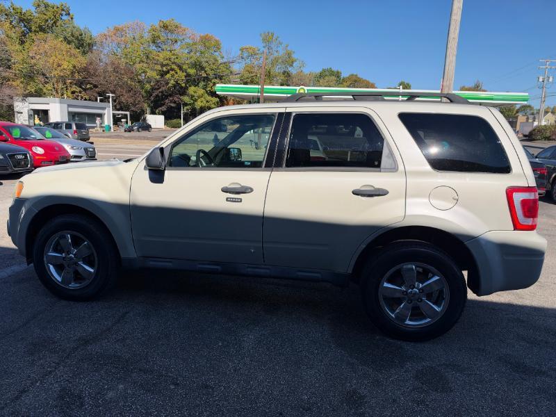 Ford Escape XLT 4WD V6 2009